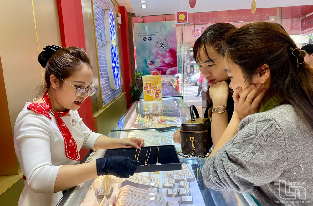 Bí Mật Đằng Sau Sự Chênh Lệch Giá Thu Đổi Trang Sức